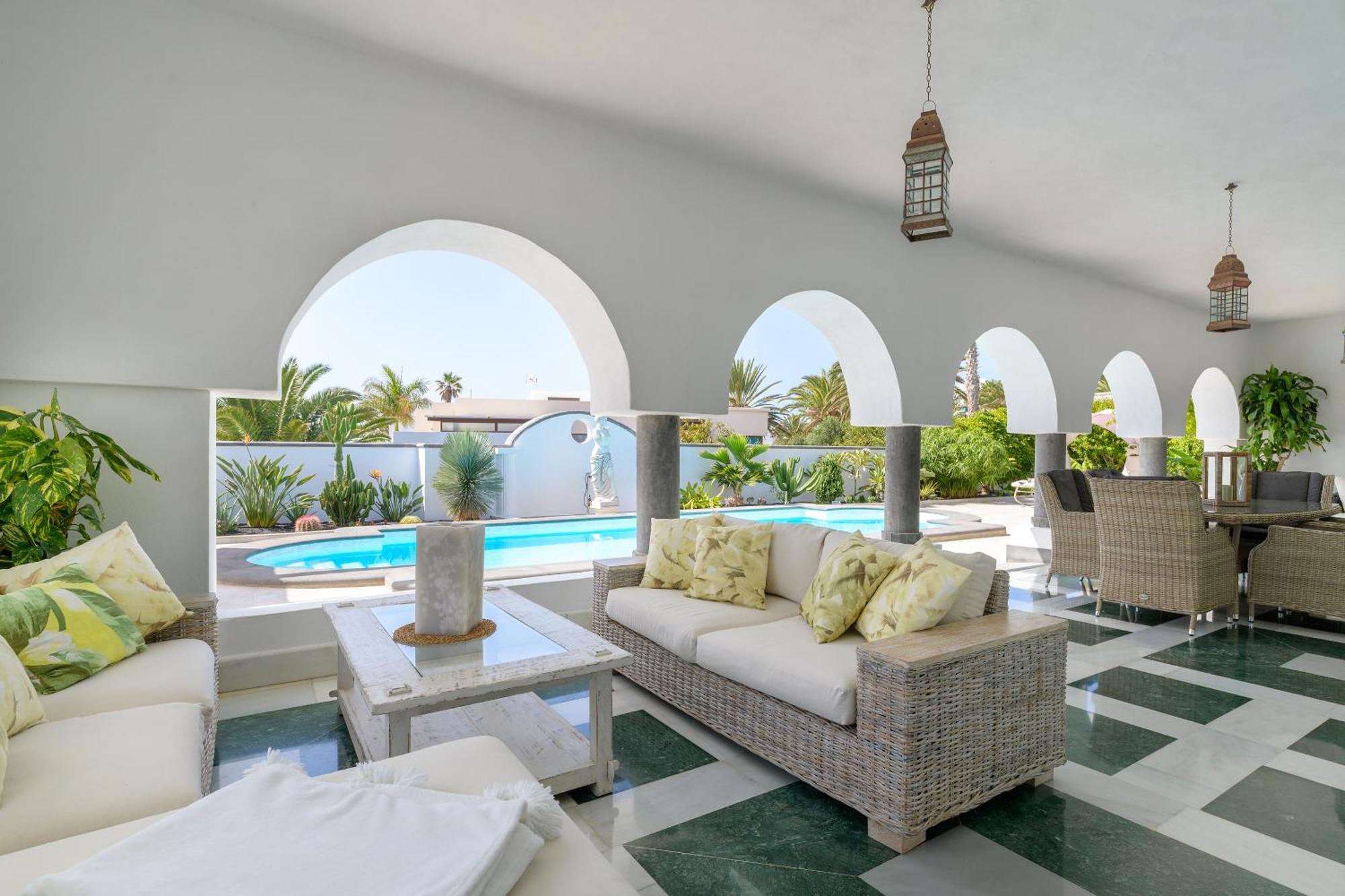 Oasis De Lujo - Luxury Boutique Villa Costa Teguise Bagian luar foto